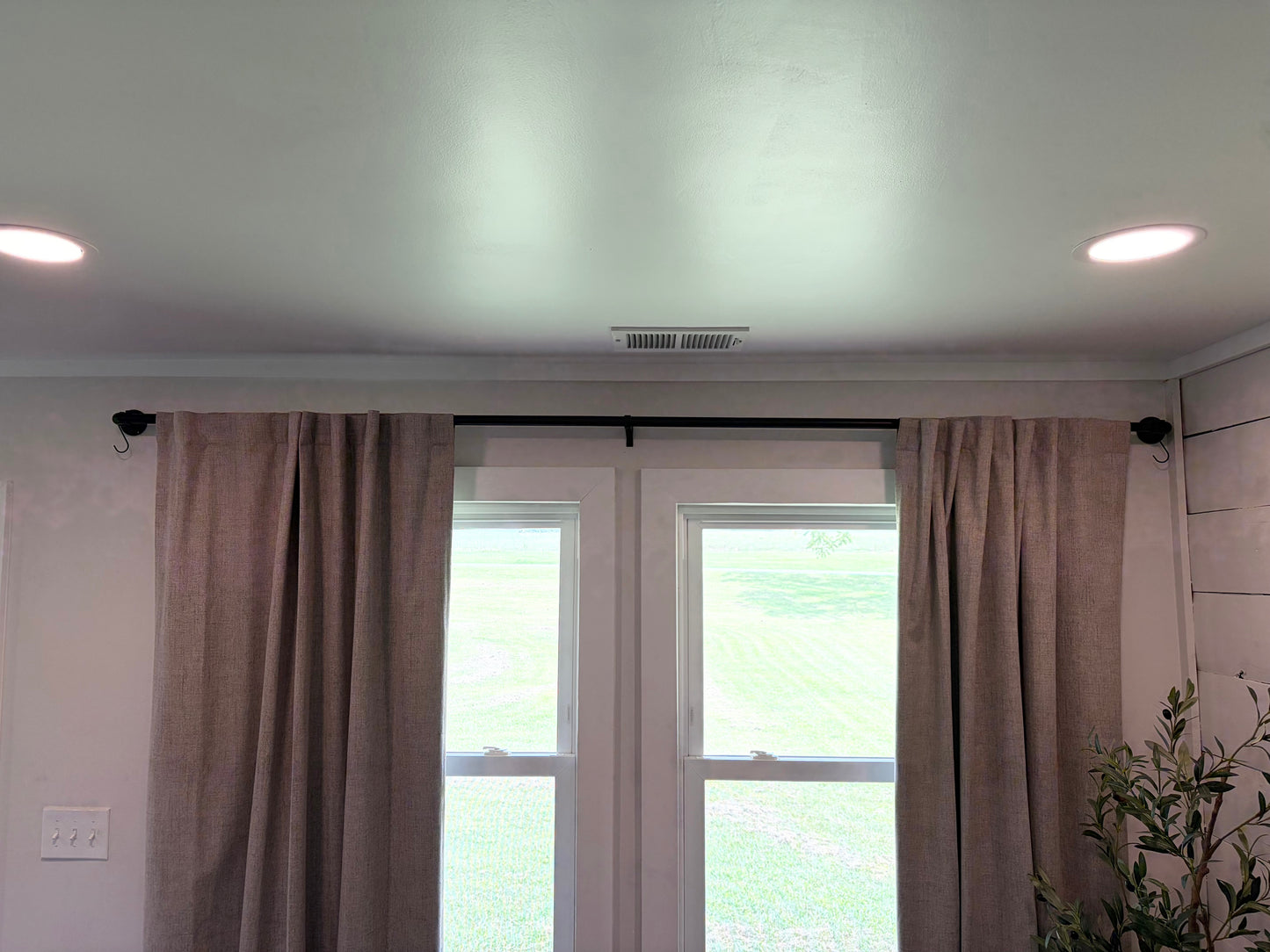 Industrial Black Wrap-Around Curtain Rods | Heavy Duty Adjustable Window Rods