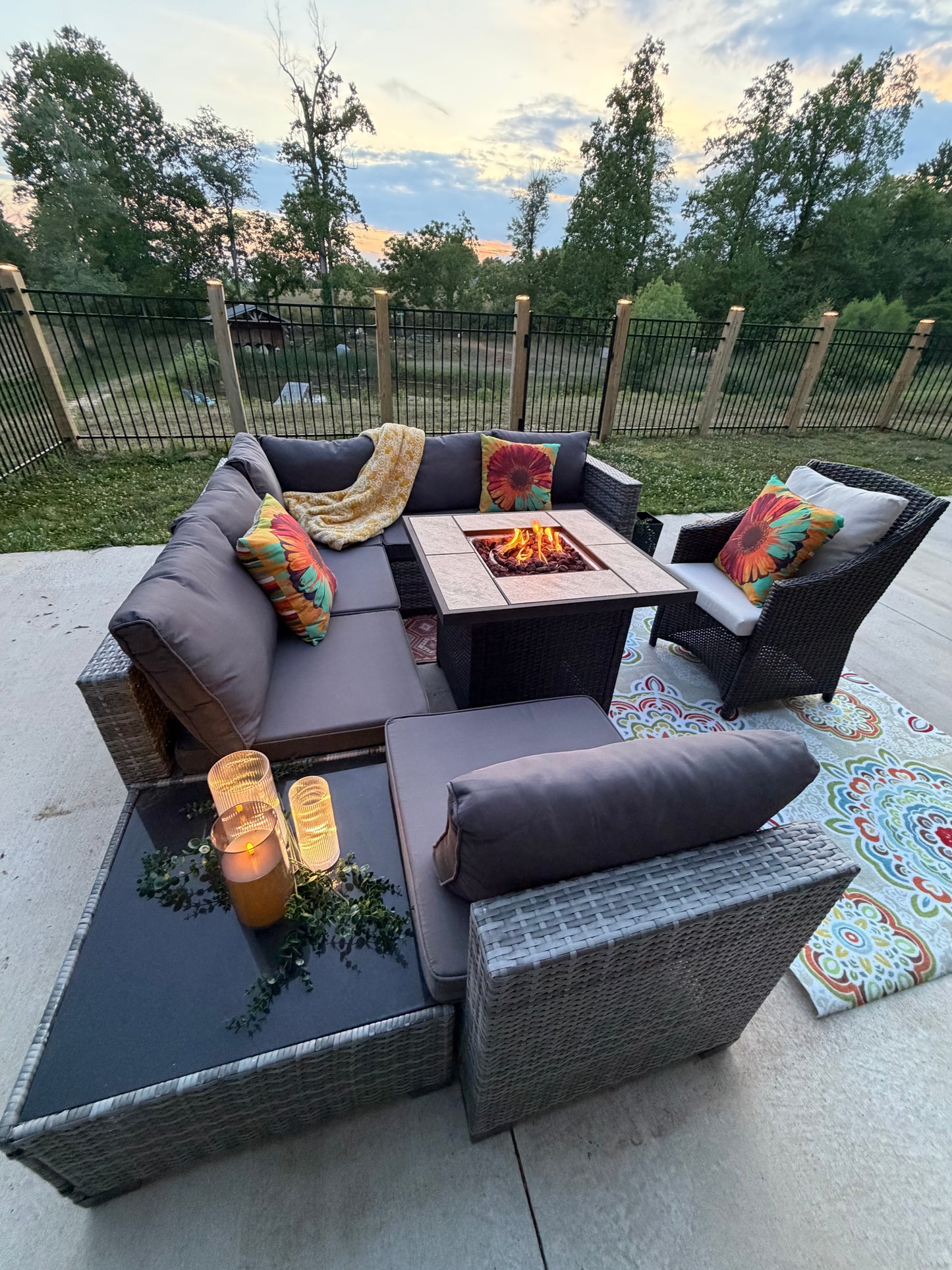 Square Wicker Propane Fire Pit Table