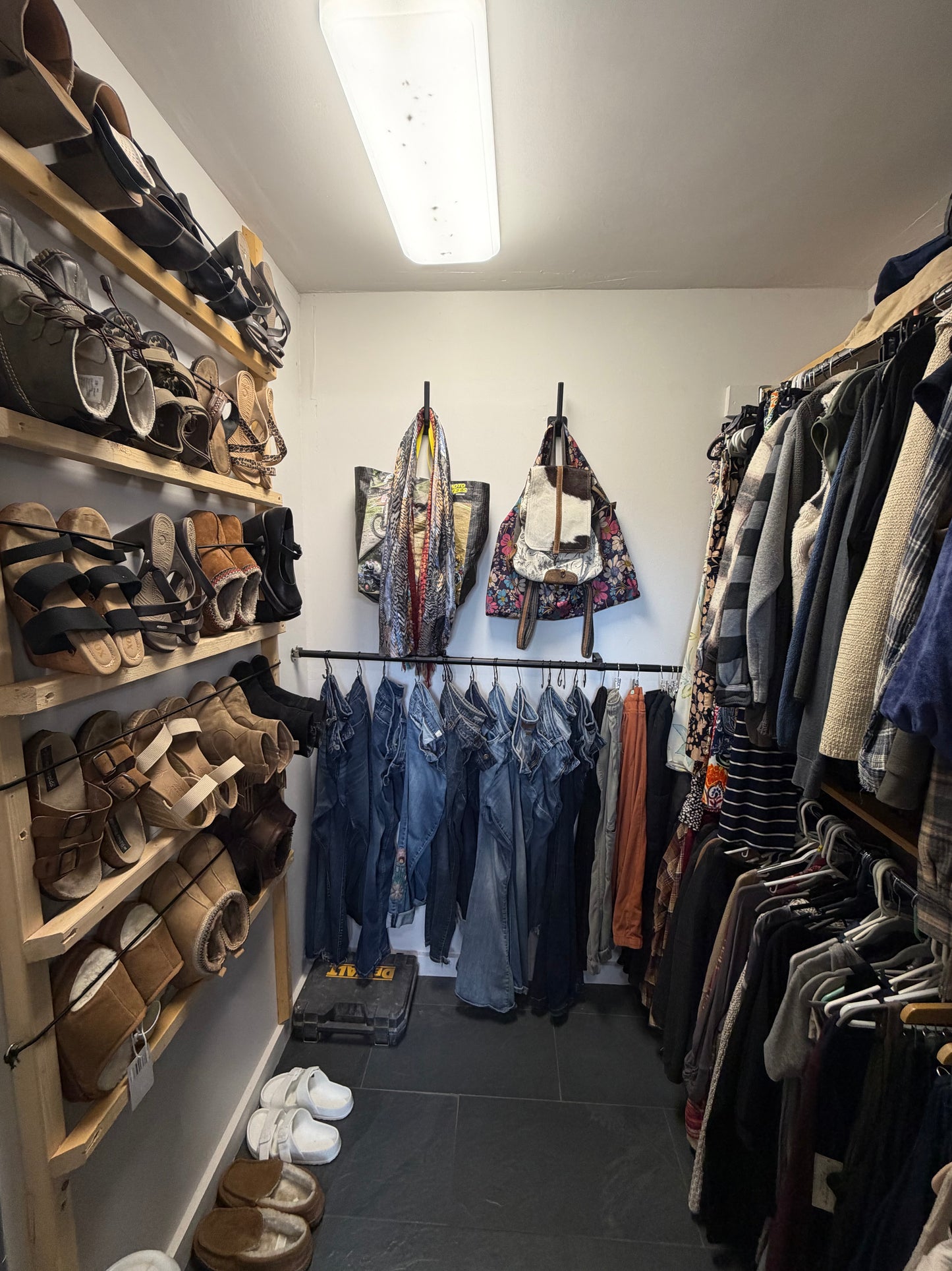 Heavy-Duty Closet Hanging Rod
