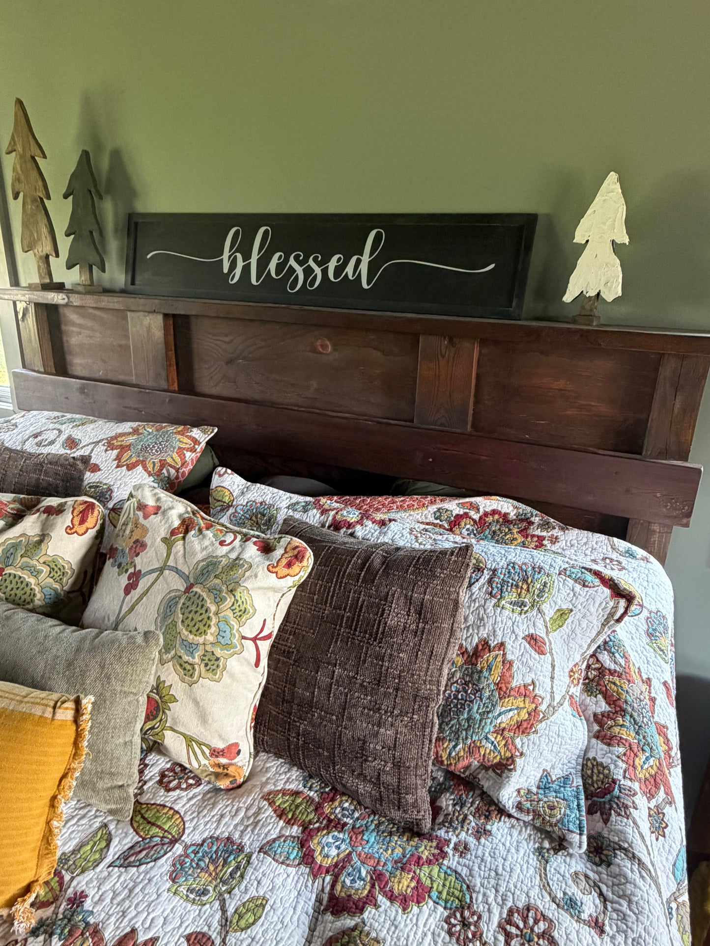 Rustic Farmhouse King Bed Frame