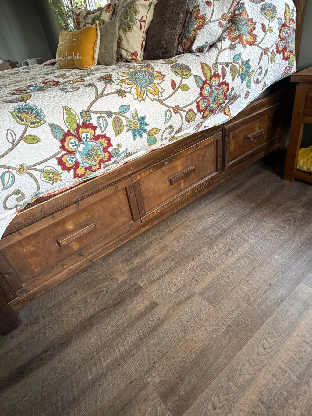 Rustic Farmhouse King Bed Frame