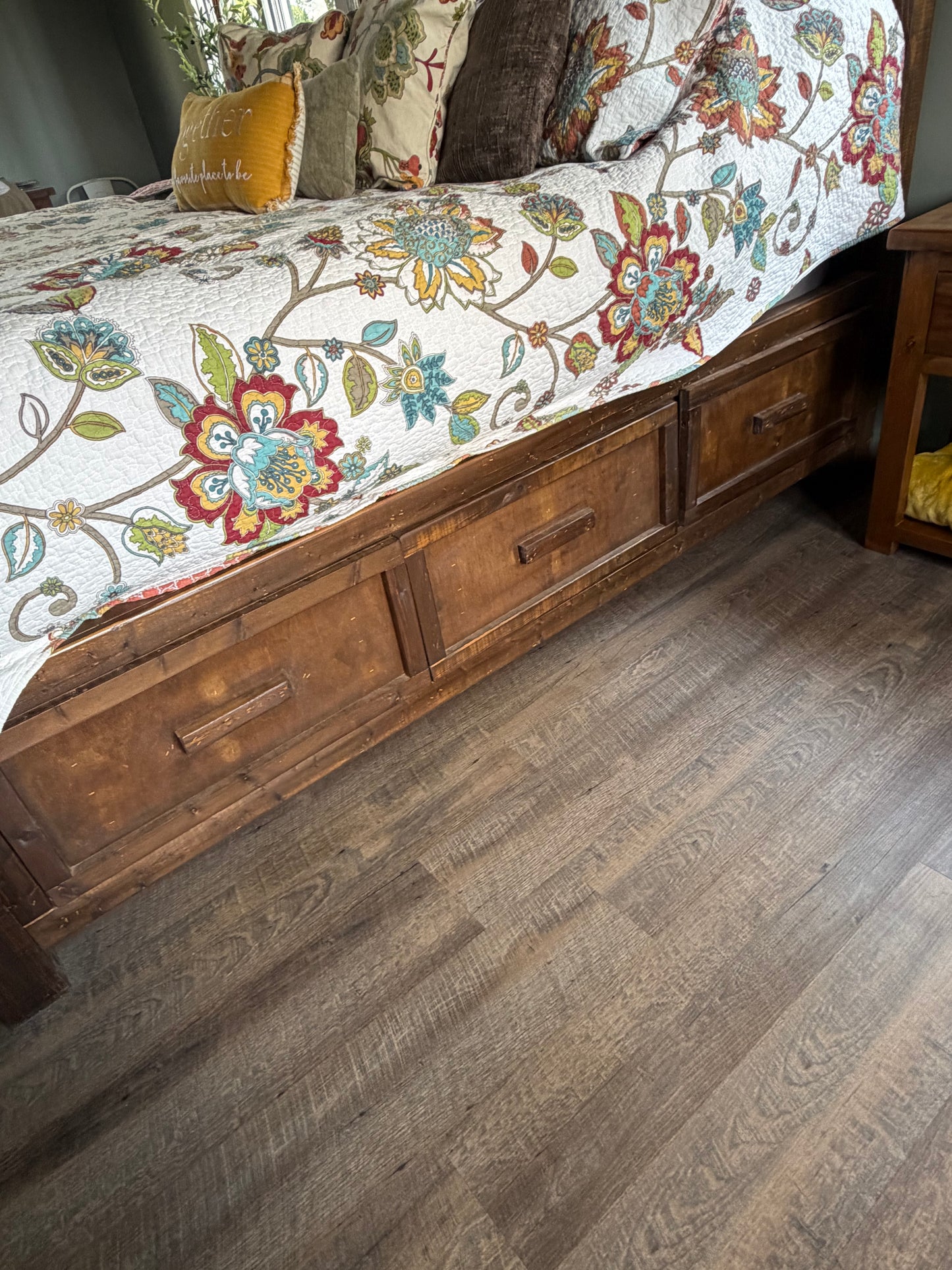 Rustic Farmhouse King Bed Frame