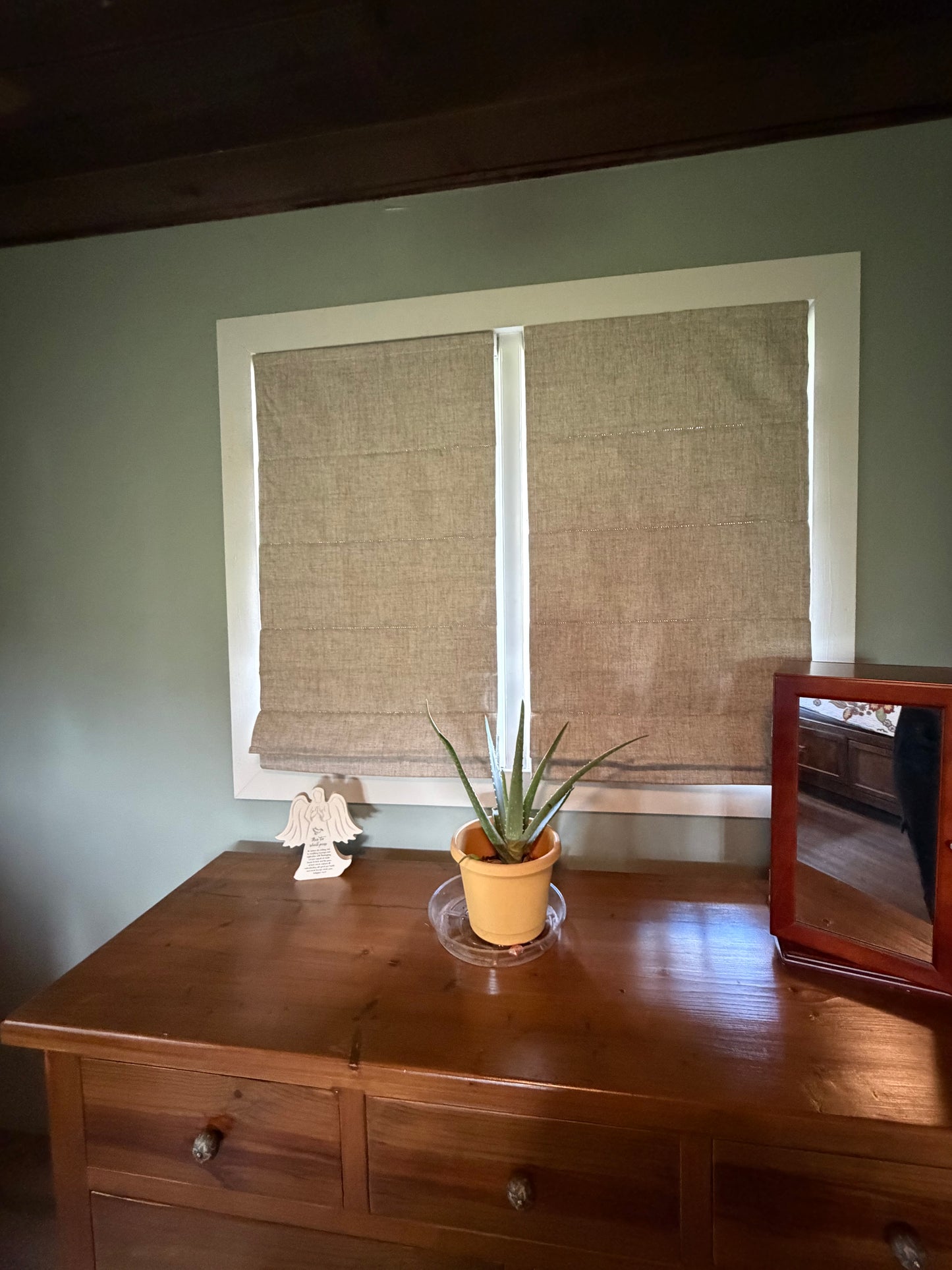 Joydeco Cordless Linen Roman Shades